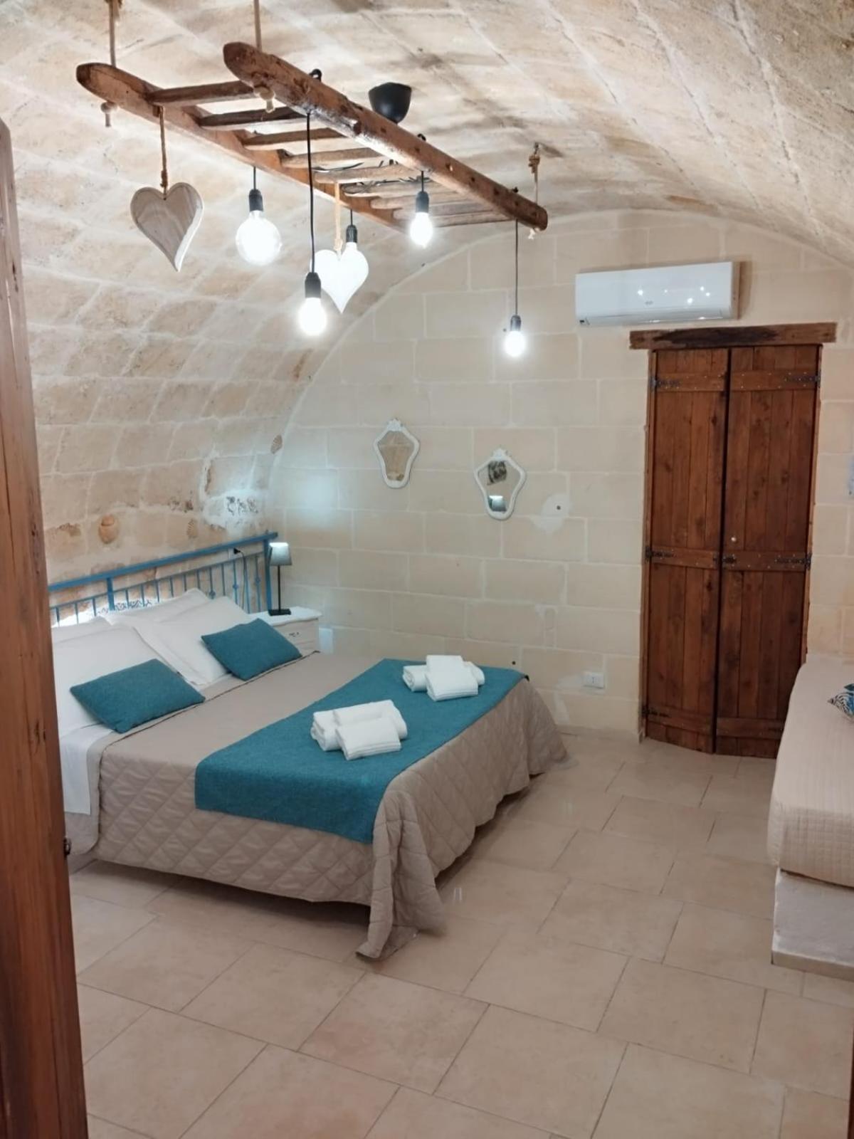 Dimora Don Camillo Apartment Monopoli Ngoại thất bức ảnh